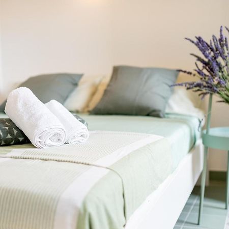 Oliva Apartment Imperia Luaran gambar